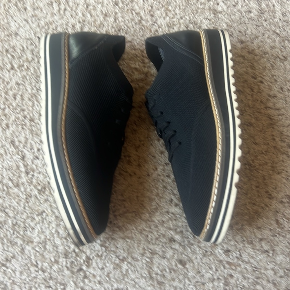 Black Womens Shoes - Picture 4 of 7